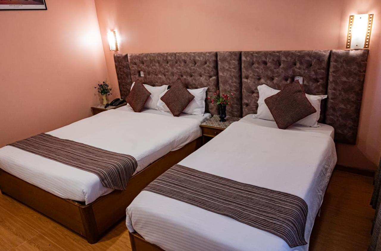 Kathmandu Prince Hotel Bagian luar foto