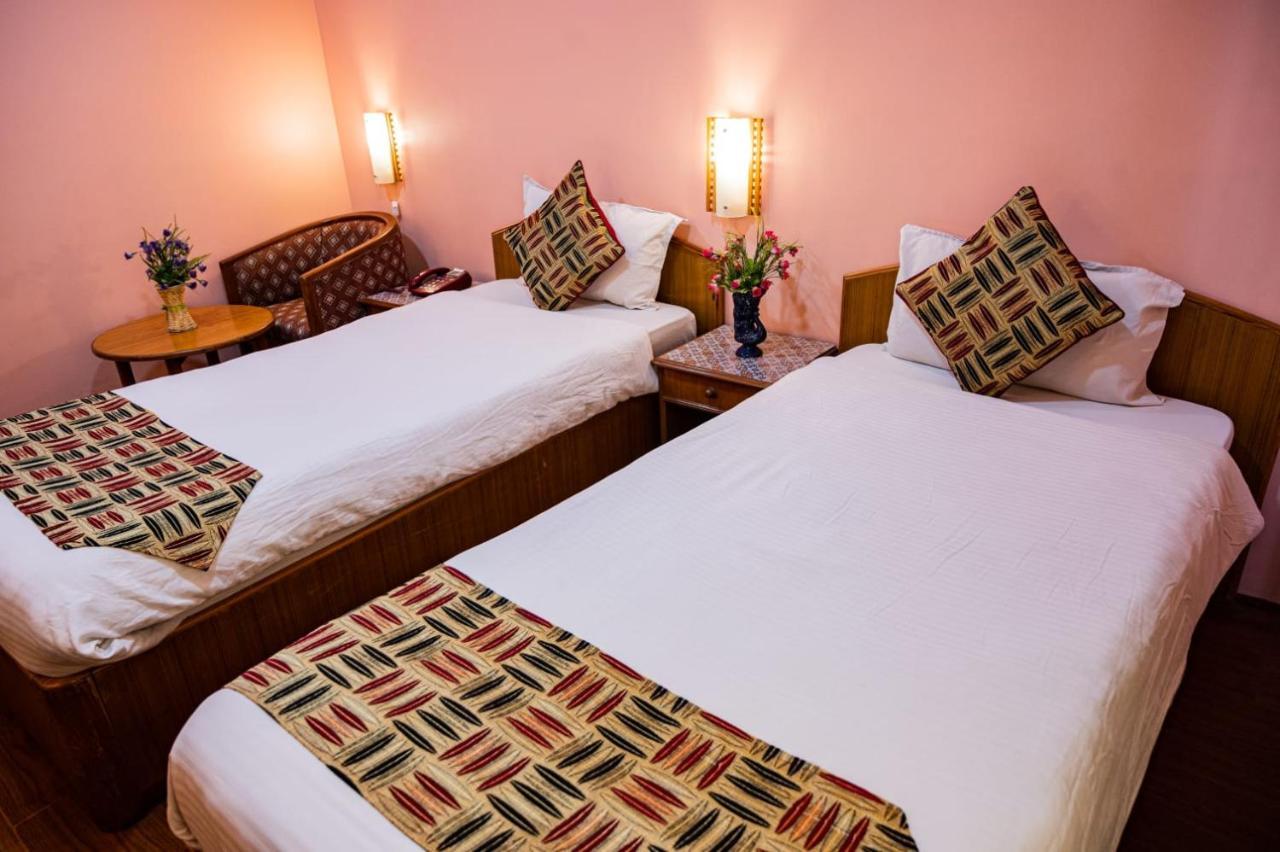 Kathmandu Prince Hotel Bagian luar foto