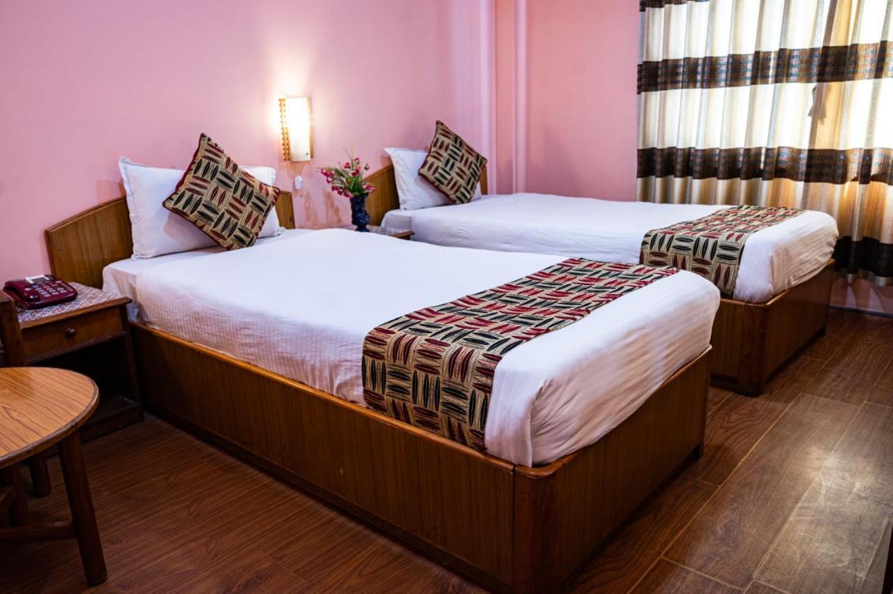 Kathmandu Prince Hotel Bagian luar foto