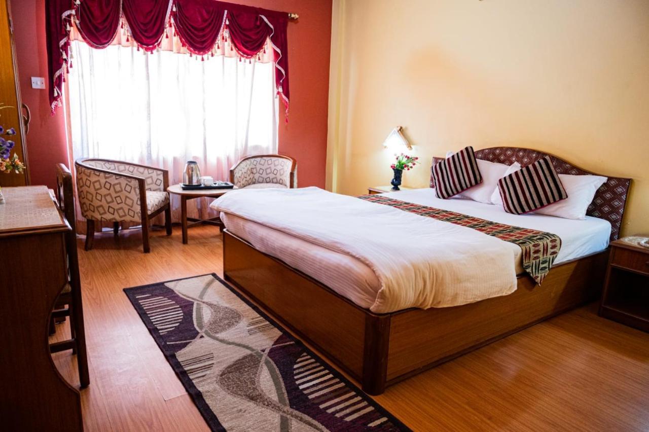 Kathmandu Prince Hotel Bagian luar foto
